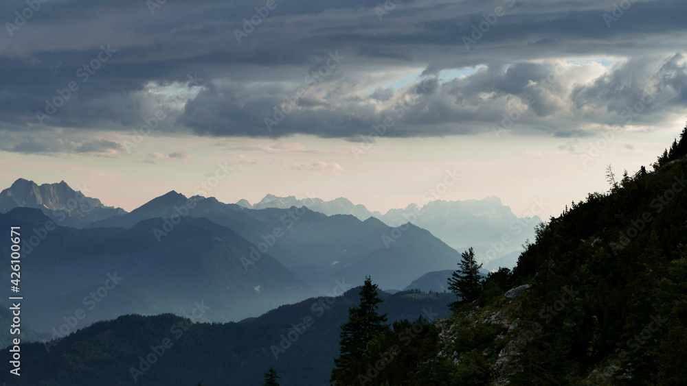 Obraz premium Panoramic mountain view from Tegernseer hut, Bavaria, Germany