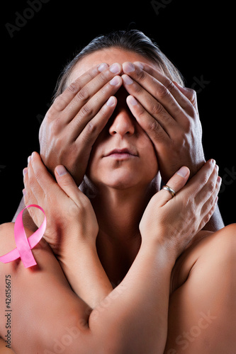 husband and wife hugging for breast cancer