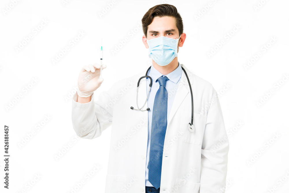 Professional doctor working to prevent the virus pandemic Professional doctor working to prevent the virus pandemic