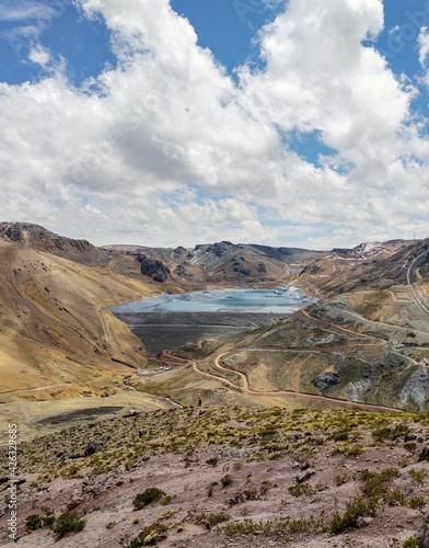 Schilderij op canvas Peruvian tailing dam