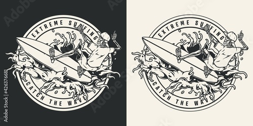 Surfing vintage round badge