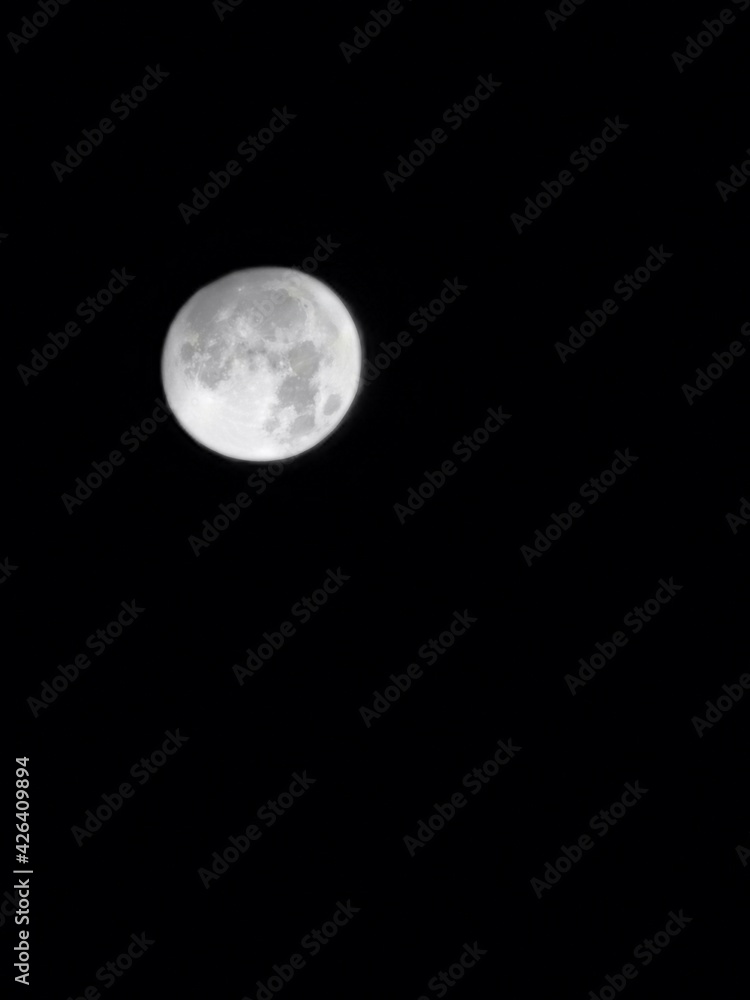luna llena tomada desd eun huawei p30