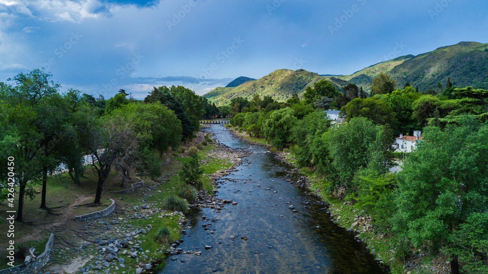 Φωτογραφία Ciudad de Santa Rosa de Calamuchita, ubicada en la zona serrana de la Provincia de Córdoba Argentina