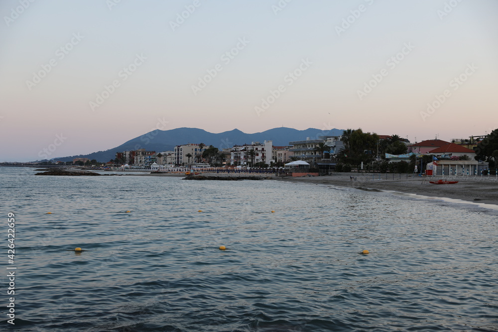Włoskie plaże i nadmorskie miasteczka 