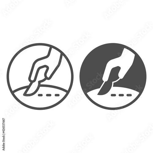 Surgeon hand and scalpel incision line and solid icon, animal hospital concept, Surgeon bistoury sign on white background, Scalpel skin incision icon in outline style for mobile, web. Vector graphics.