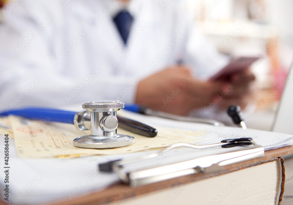 Doctor in attendance Doctor in attendance