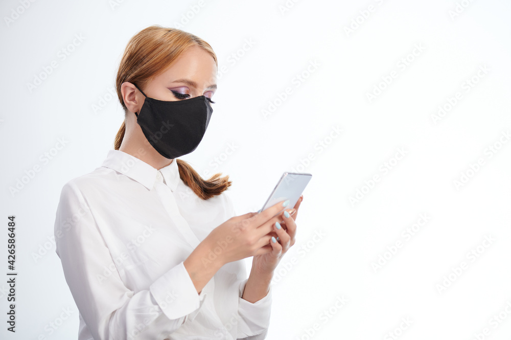 Woman send message in mask