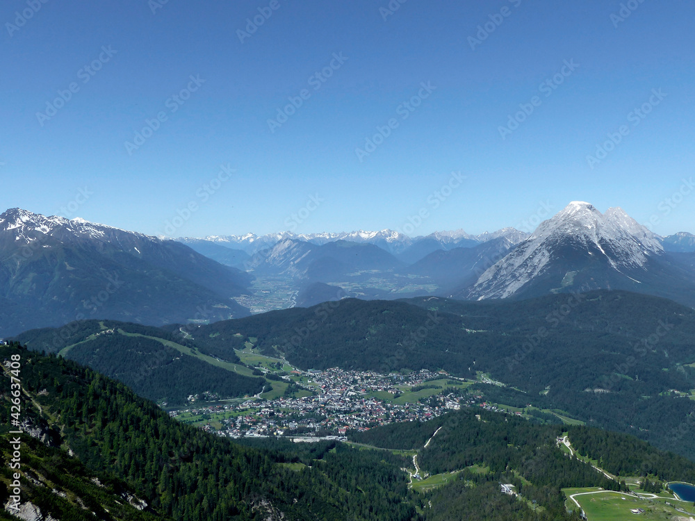 Freiungen long distance trail, mountain hiking in Tyrol, Austria