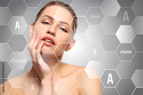 Portrait of young woman wit...