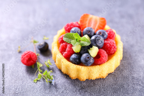 fruit tart with strawberries, blueberries and raspberries