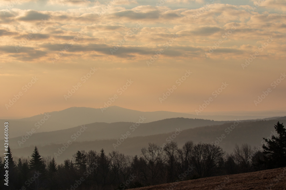 Fototapeta premium sunrise over the mountains
