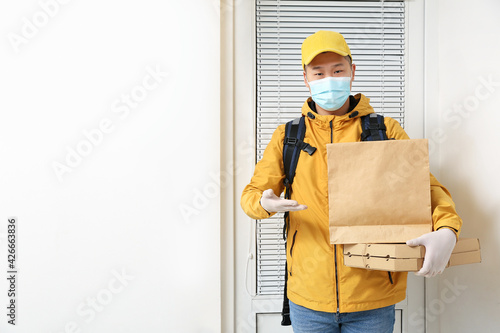 Courier of food delivery se...