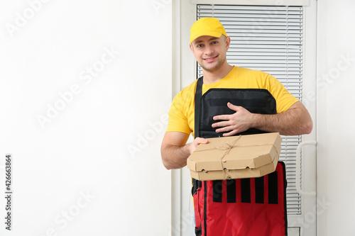 Courier of food delivery se...