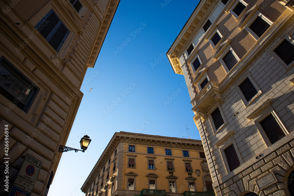 Obraz premium Via del Banco di Santo Spirito, Rome, Italy