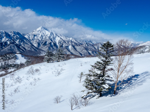冬の妙高山