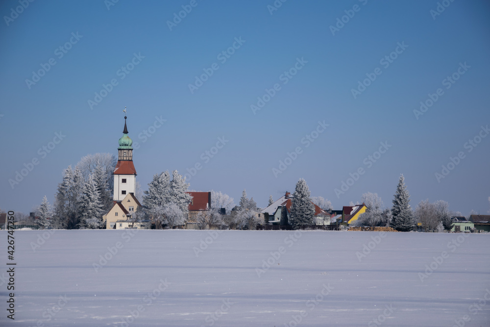 Dorf im Schnee 