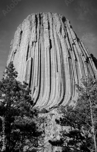 Valokuva Sunset at Devils Tower National Monument, USA