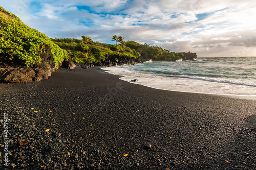 Pa'iloa Black Sand Beach, Wai'anapanapa State Park, Maui, Hawaii, USA photo