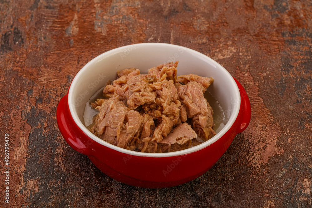Canned tuna fillet for salad Canned tuna fillet for salad
