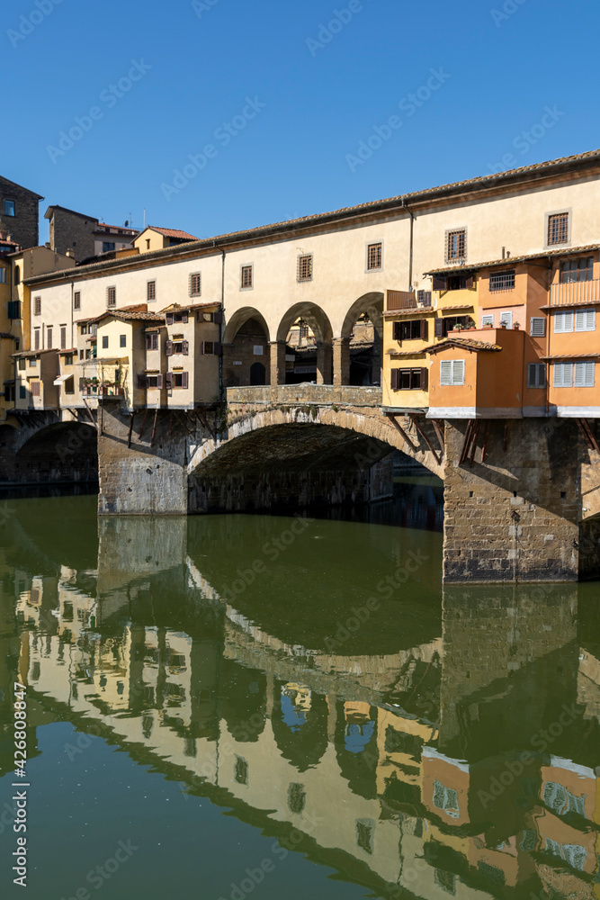 Firenze, Ponte Vecchio e il fiume Arno
