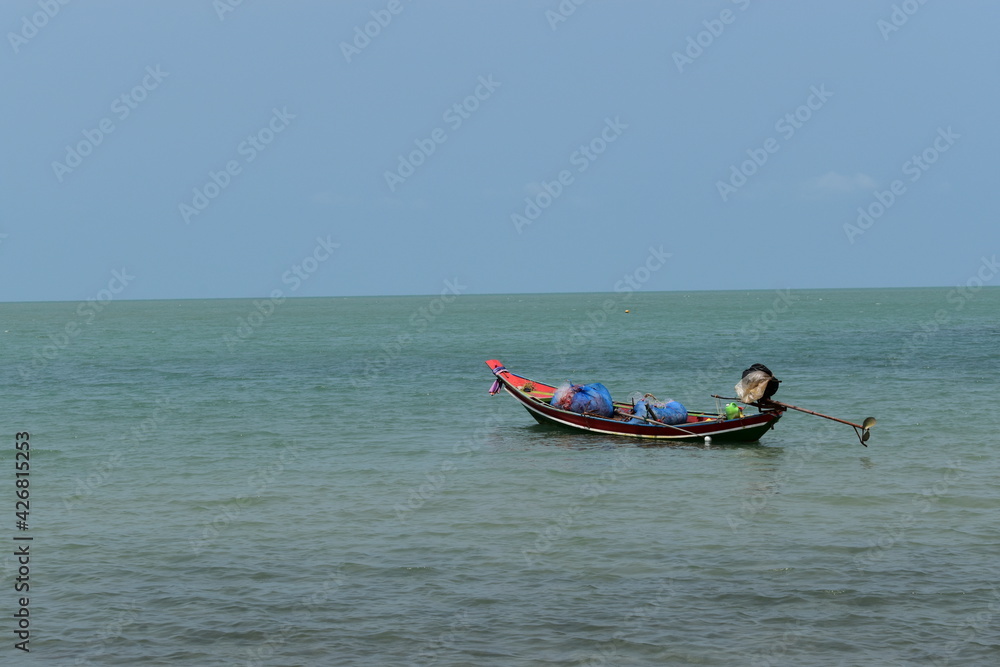 Fototapeta premium thai boat on the beach