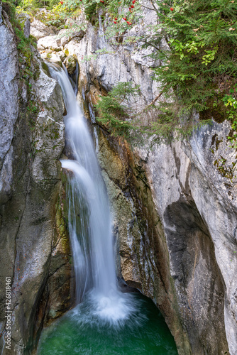 Sturzbäche am Tatzelwurm-Wasserfall © zauberblicke