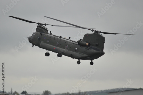 Fototapeta Naklejka Na Ścianę i Meble -  Chinook Helicopter flaring on approach to landing