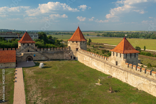 Obraz na płótnie Defensive walls of the fortress in Bender, Transnistria (Moldova) w salonie