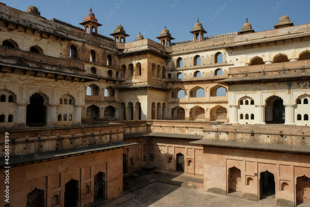 Detail of the Raj Mahal Palace in Orchha, Madhya Pradesh, India.