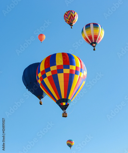 hot air balloons © YONG JIA LIN