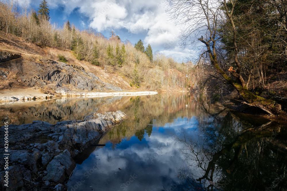 bleuer See bei Rübeland Stadt Oberharz am Brocken bleuer See bei Rübeland Stadt Oberharz am Brocken