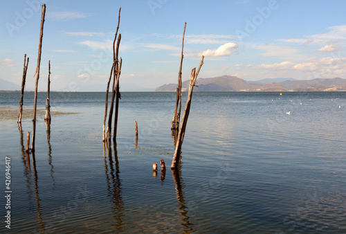 Peaceful and tranquil Erhai lake in Dali, Yunnan, China.  © David