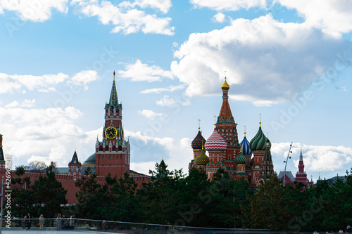 hoto The Moscow Kremlin and St. Basil's Cathedral