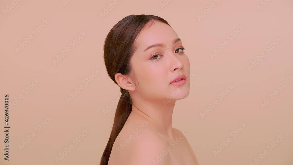 Beautiful face of Asian young woman with natural skin. Portrait of attractive girl with soft makeup and perfectly beautiful skin. Beautiful face of Asian young woman with natural skin. Portrait of attractive girl with soft makeup and perfectly beautiful skin.