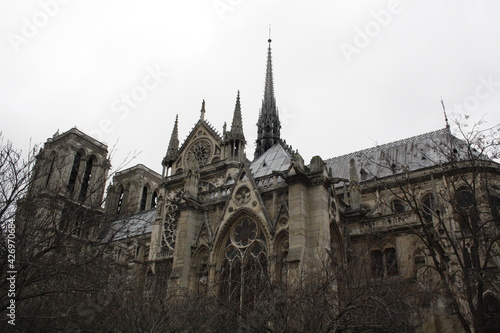 a full length photo of Notre Dame, Paris.