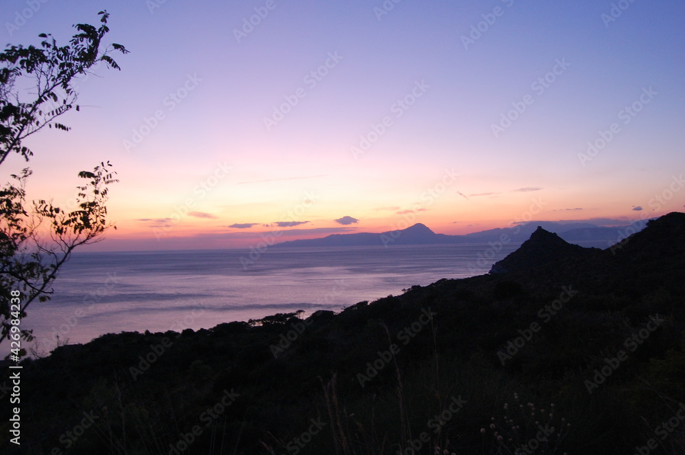 Obraz premium sunset in the mountains