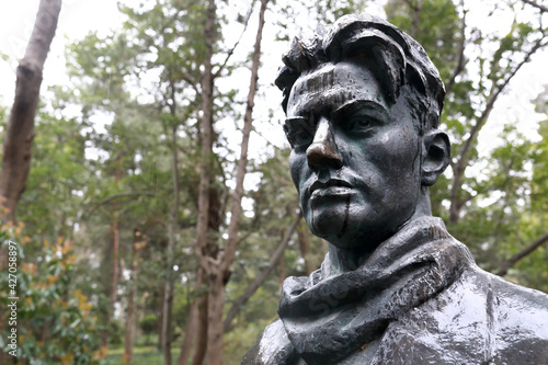 Monument to Vladimir Mayakovsky in Gurzuf park