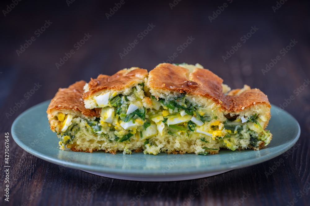 Pouring pie with wild garlic and egg Pouring pie with wild garlic and egg