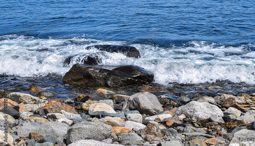 waves crashing overs during high tide waves crashing overs during high tide