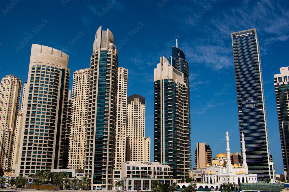 Luxurious Residence Buildings in Dubai Marina, UAE Luxurious Residence Buildings in Dubai Marina, UAE