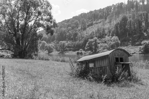 Wallpaper Mural old farm house Torontodigital.ca