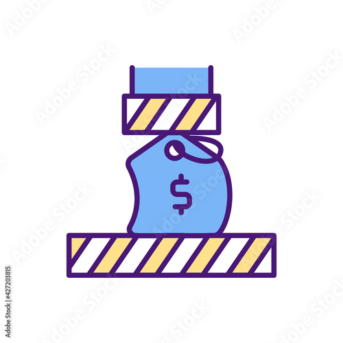 Price compression RGB color icon. Pricing strategy. Market power. Price tag. Conversion into demand. Business marketing plan. Revenue, profits. Marketplace realities. Isolated vector illustration