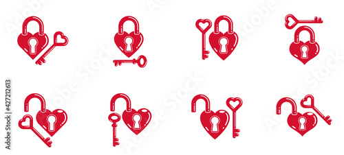 Heart shaped padlocks vecto...