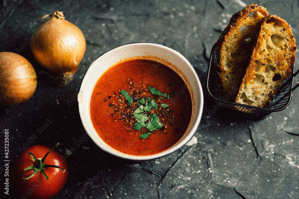 Zupa pomidorowa - obrazy, fototapety, plakaty 