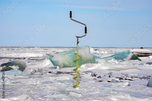ice drill for winter ice fishing