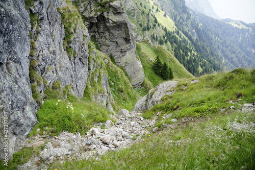 Panoramen am Meraner Höhenweg vom Hochganghaus zum Langsee über die Alpen der Texelgruppe, Südtirol.  photo