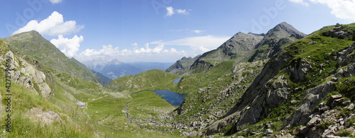 Oberkaser Alm mit Panorama am Meraner Höhenweg in Südtirol