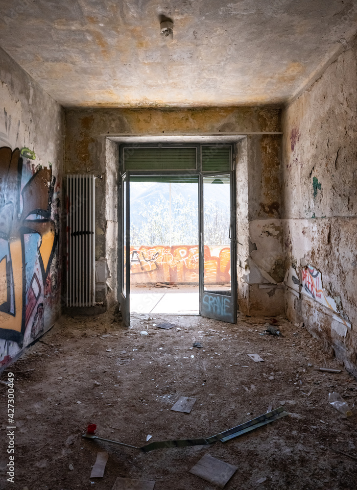Fotografie Morbides Sanatorium in der Schweiz