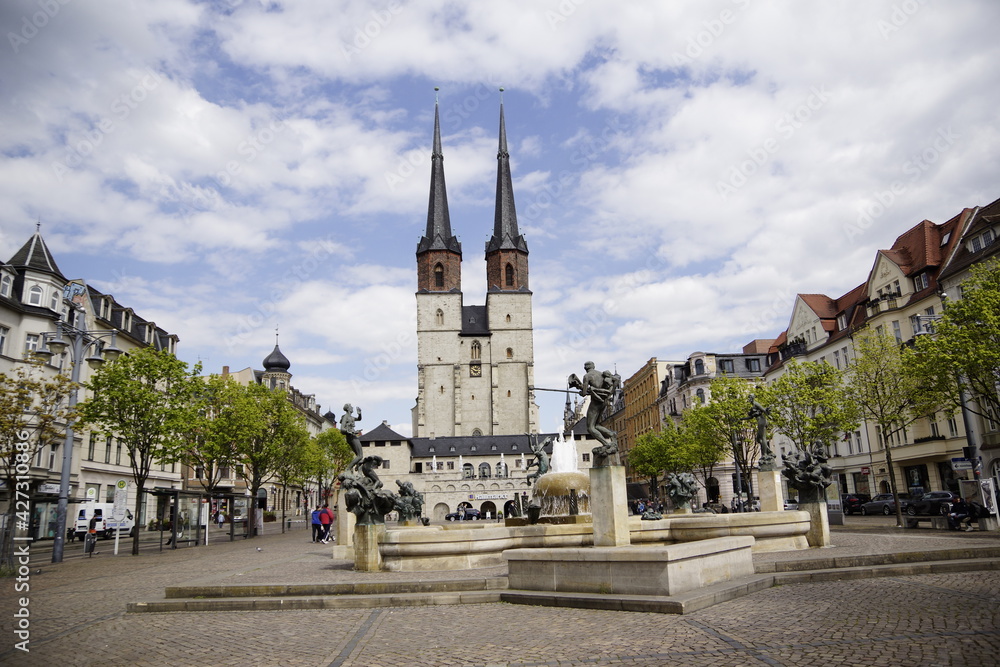 Marktkirche Unserer Lieben Frau in Halle auf dem Marktplatz 
