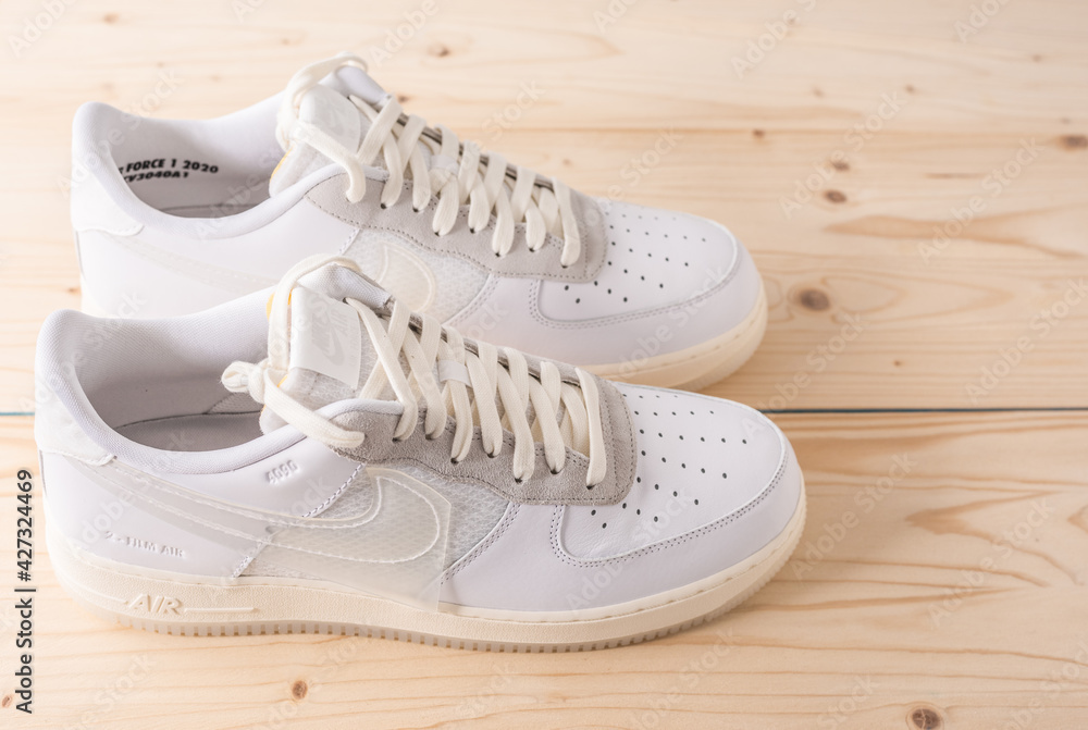 Schuine streep half acht Refrein Aalen, Germany - April 21, 2020: Nike Air Force 1 DNA White Stock Photo |  Adobe Stock
